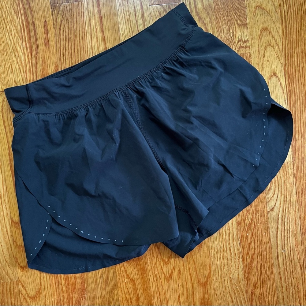 Lululemon Fast and Free Split Shorts size 6 black